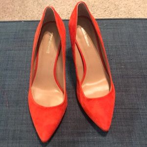 BCBG generation suede heels levonne